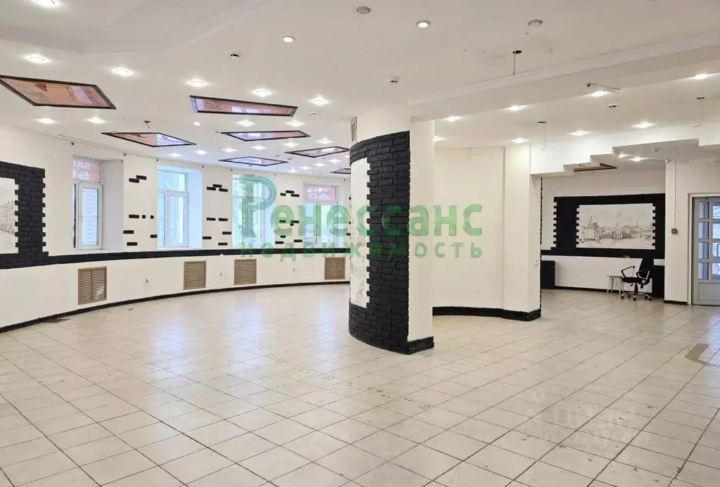 Помещение свободного назначения в Брянская область, Брянск ул. ... - Фото 1