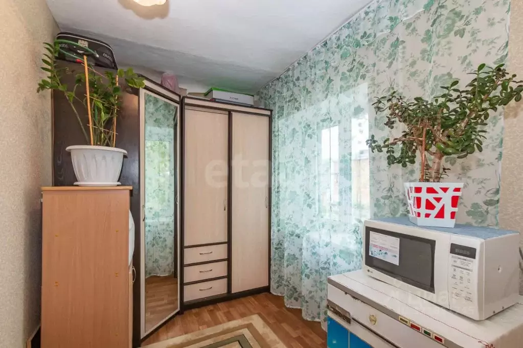 3-к кв. Омская область, Омск Крутая Горка мкр, ул. Российская, 9 (41.4 ... - Фото 1