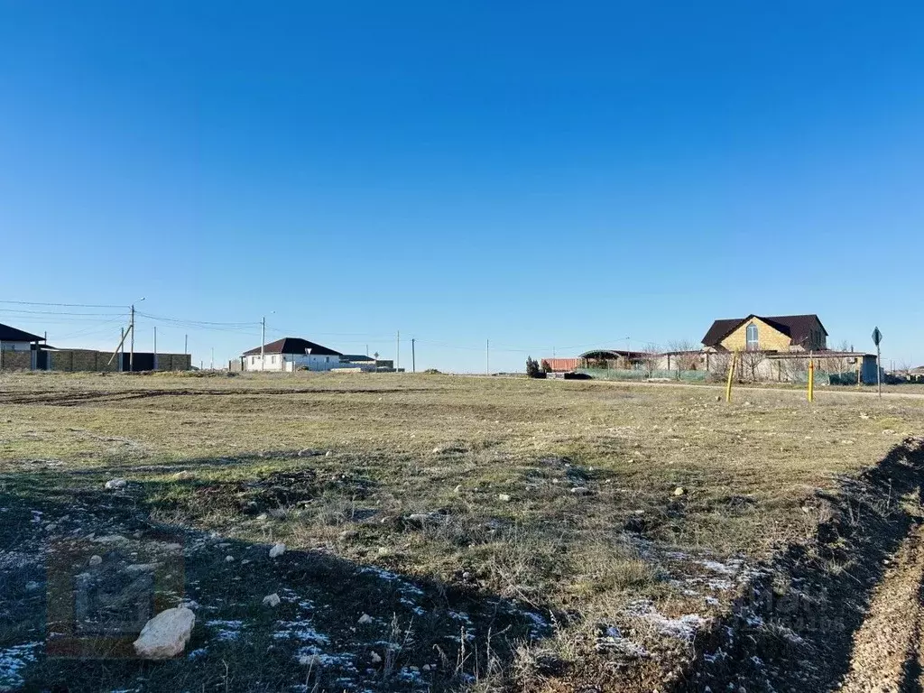 Участок в Крым, Евпатория ул. Давулджар, 19 (6.0 сот.) - Фото 1