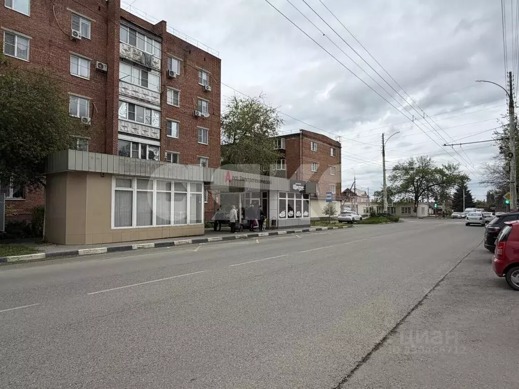 Помещение свободного назначения в Краснодарский край, Армавир ул. ... - Фото 1