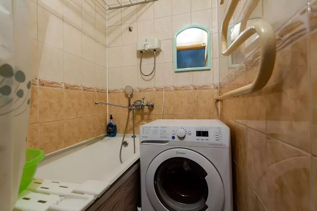 2-к кв. Кемеровская область, Новокузнецк ул. Батюшкова, 17 (47.0 м) - Фото 0