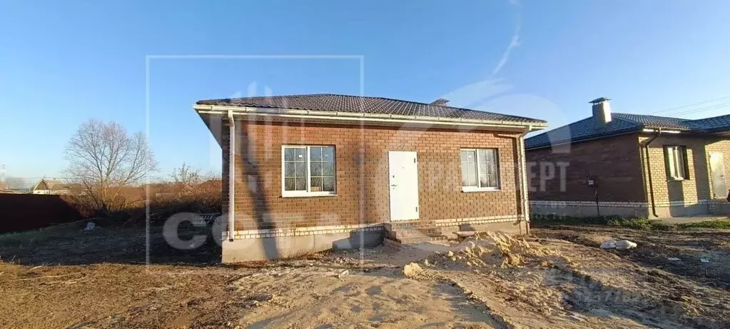 Дом в Воронежская область, с. Новая Усмань пер. Первомайский (85 м) - Фото 1