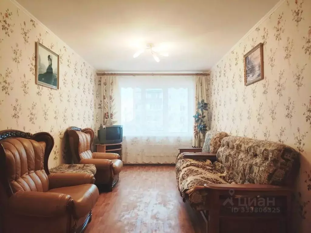 3-к кв. Самарская область, Жигулевск ул. Репина, 9 (66.4 м) - Фото 1