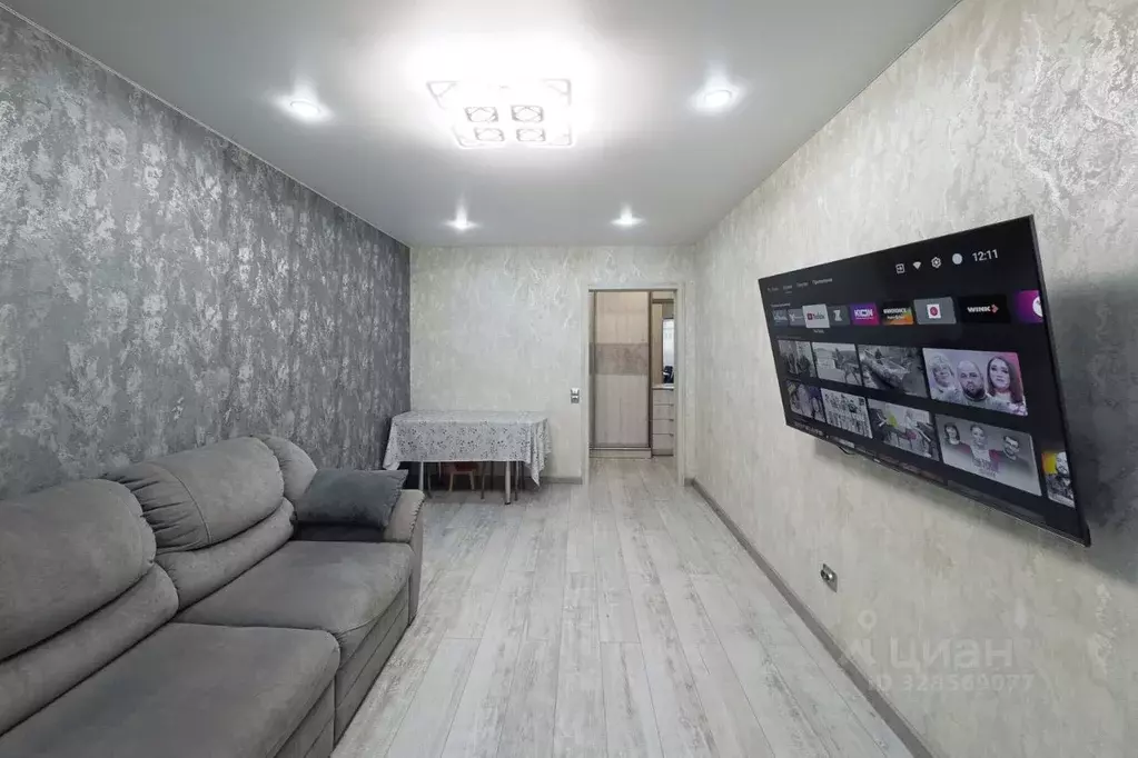 3-к кв. Ульяновская область, Ульяновск ул. Варейкиса, 50 (75.0 м) - Фото 1