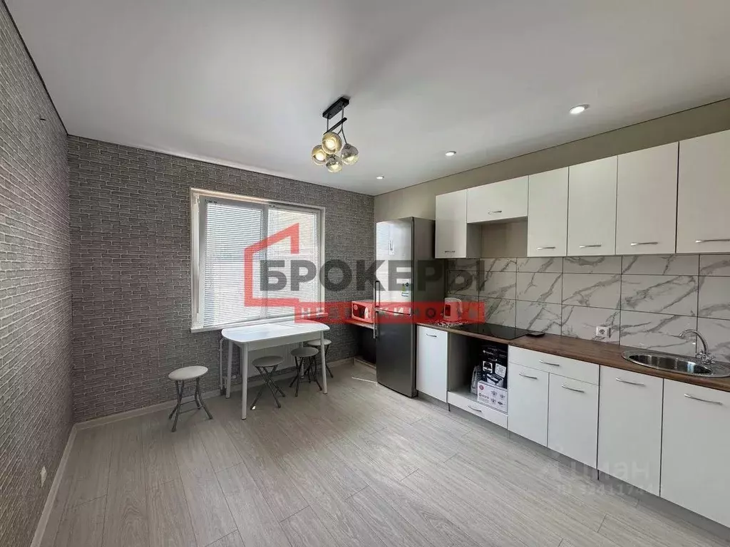 2-к кв. Севастополь ш. Лабораторное, 33Бк1 (62.0 м) - Фото 2