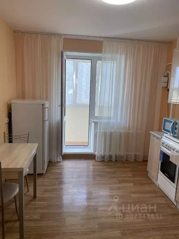 1-к кв. Псковская область, Псков ул. Байкова, 14 (40.0 м) - Фото 2