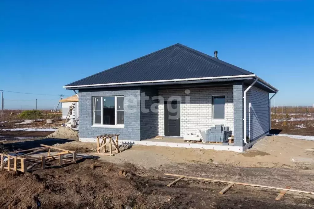Дом в Тюменская область, Тюменский муниципальный округ, с. Перевалово ... - Фото 1