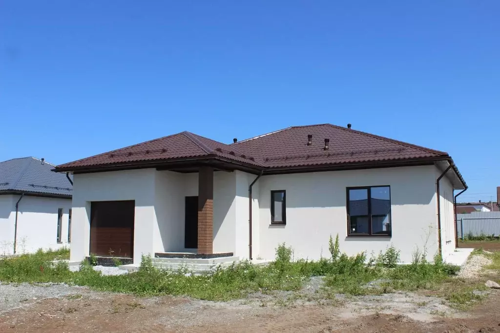 Дом в Свердловская область, Белоярский муниципальный округ, пос. ... - Фото 0