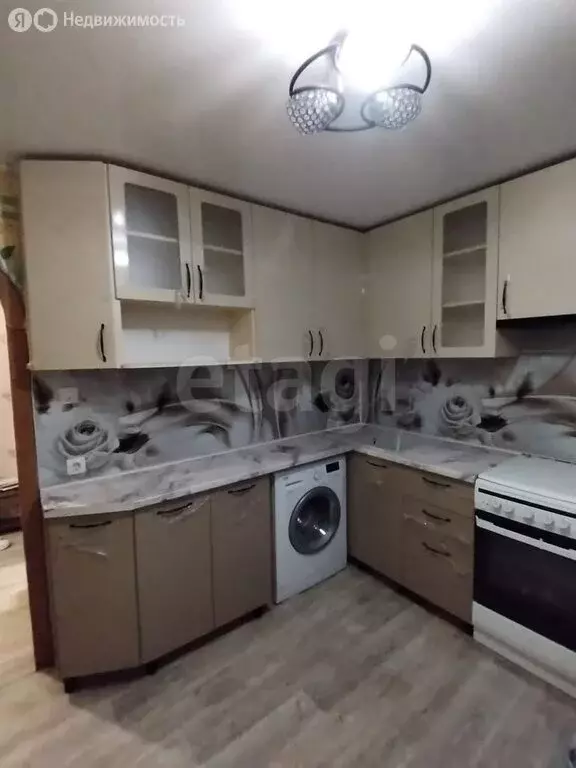 1-комнатная квартира: Златоуст, улица Степана Разина, 11 (35.2 м) - Фото 0