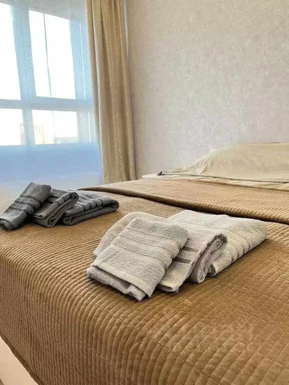 2-к кв. Татарстан, Казань ул. Рауиса Гареева, 105Б (51.0 м) - Фото 1