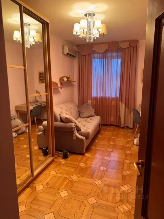 3-к кв. Белгородская область, Белгород Преображенская ул., 74а (113.0 ... - Фото 2