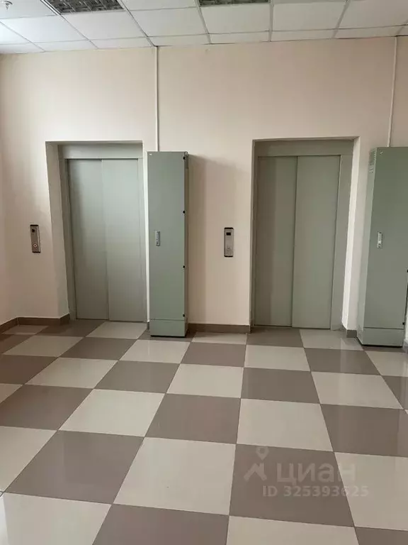 Помещение свободного назначения в Калужская область, Калуга ул. ... - Фото 2