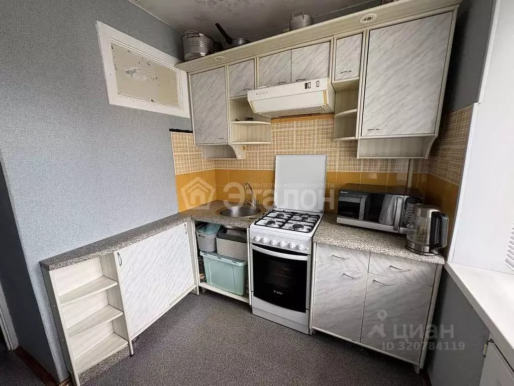 3-к кв. Волгоградская область, Волгоград Триумфальная ул., 14 (69.1 м) - Фото 0