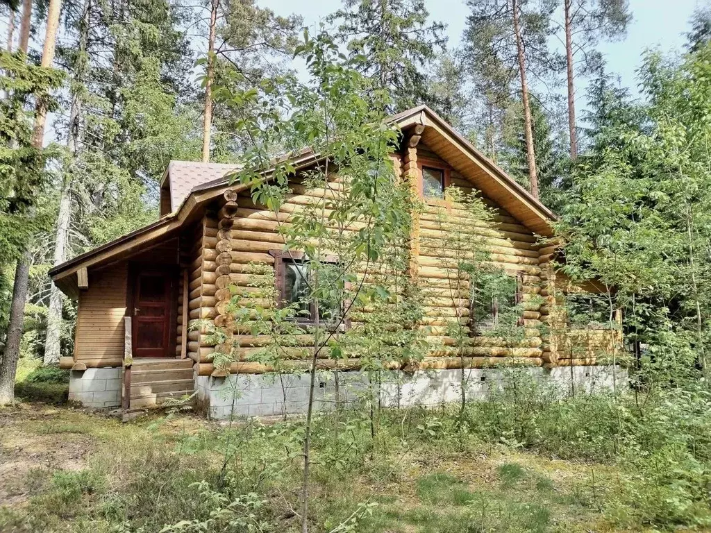 Коттедж в Карелия, Олонецкий район, Ильинское с/пос, с. Нурмойла ул. ... - Фото 1
