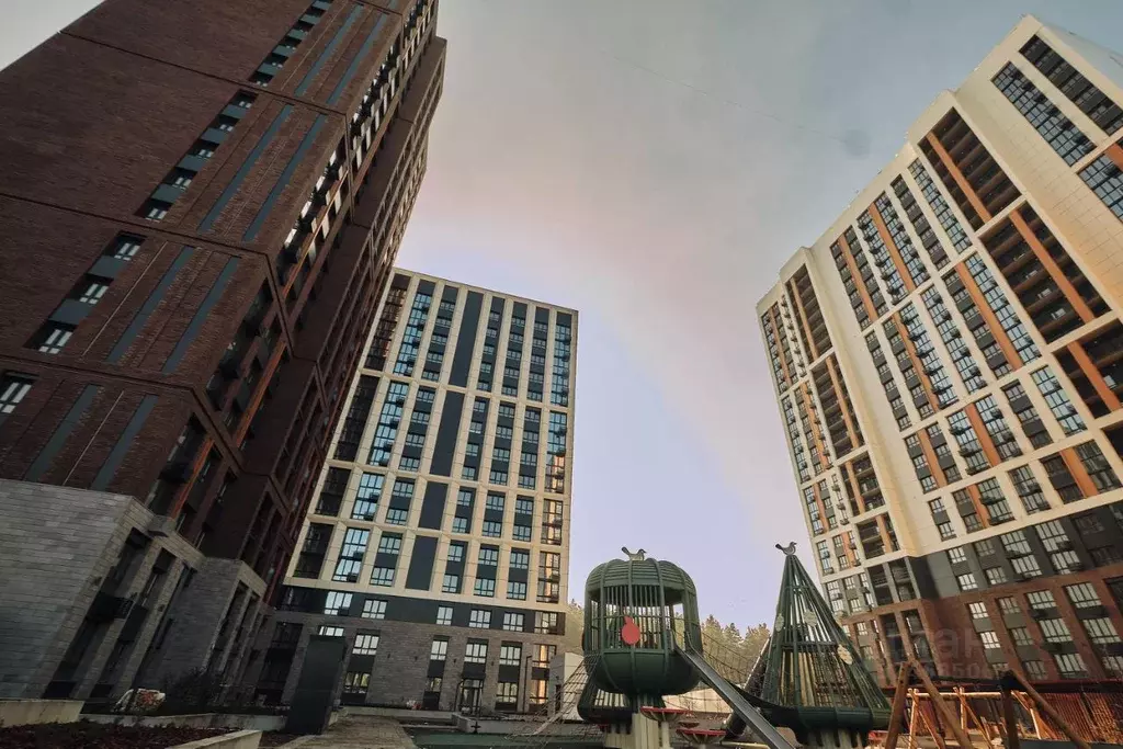 2-к кв. Алтайский край, Барнаул ул. 6-я Нагорная, 15в/к1 (63.8 м) - Фото 2