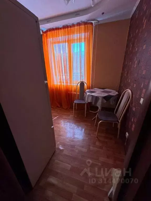 1-к кв. Татарстан, Нижнекамск просп. Химиков, 15 (30.0 м) - Фото 1