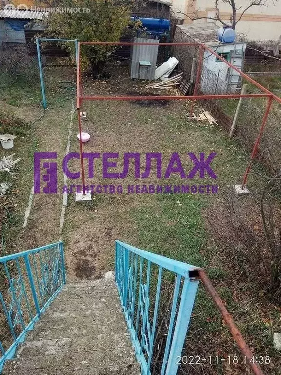 Дом в посёлок городского типа Орджоникидзе, СНТ Волна, улица 1-я ... - Фото 0