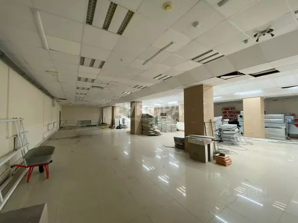 Помещение свободного назначения в Ульяновская область, Ульяновск ул. ... - Фото 1