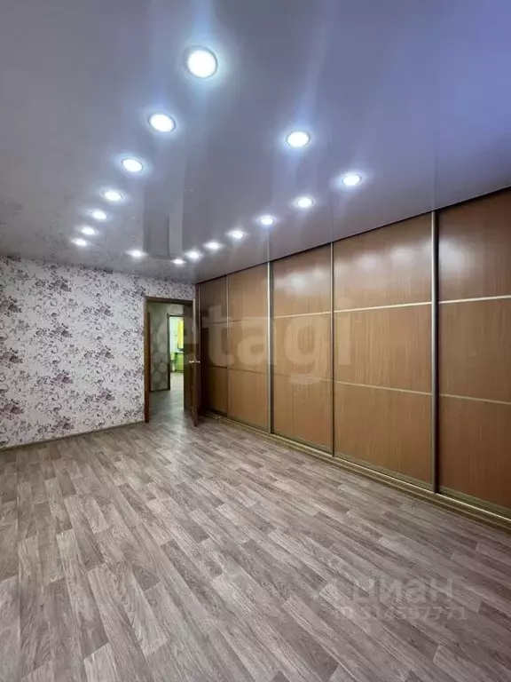 3-к кв. Архангельская область, Котлас ул. Стефановская, 29А (70.0 м) - Фото 0