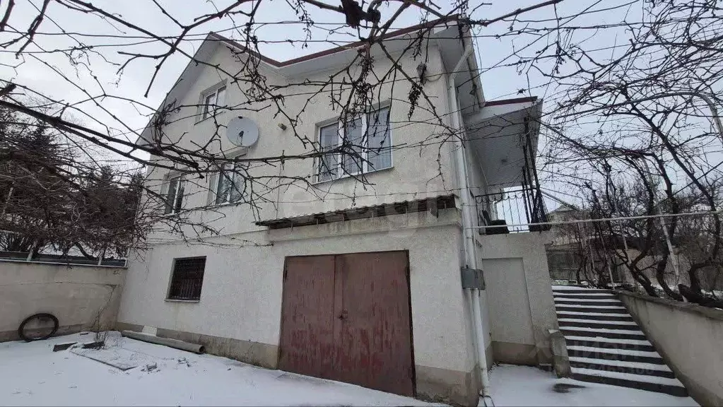 Дом в Крым, Симферопольский район, Молодежное пгт ул. Азовская (252 м) - Фото 1