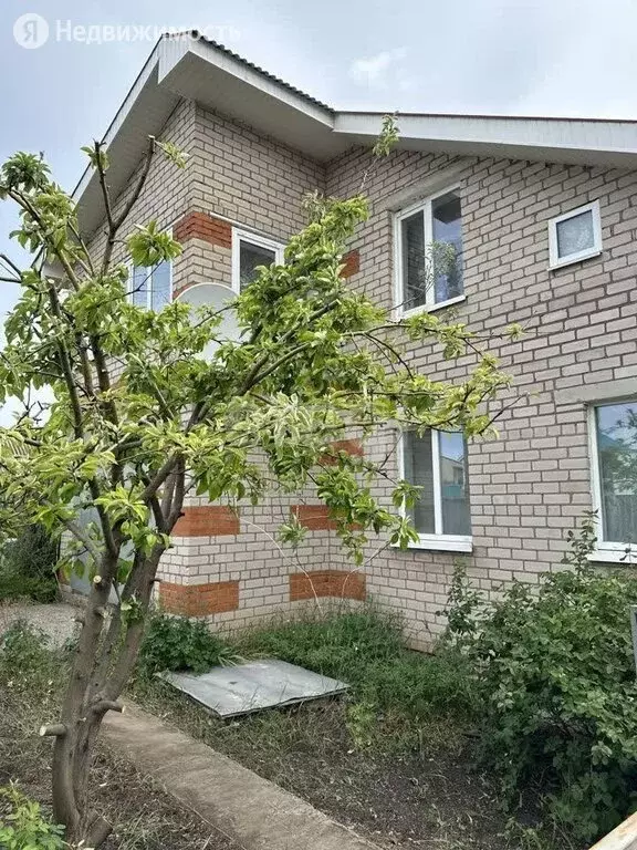 Дом в Альметьевск, микрорайон Старое Альметьево, улица Калинина (169 . - Фото 0
