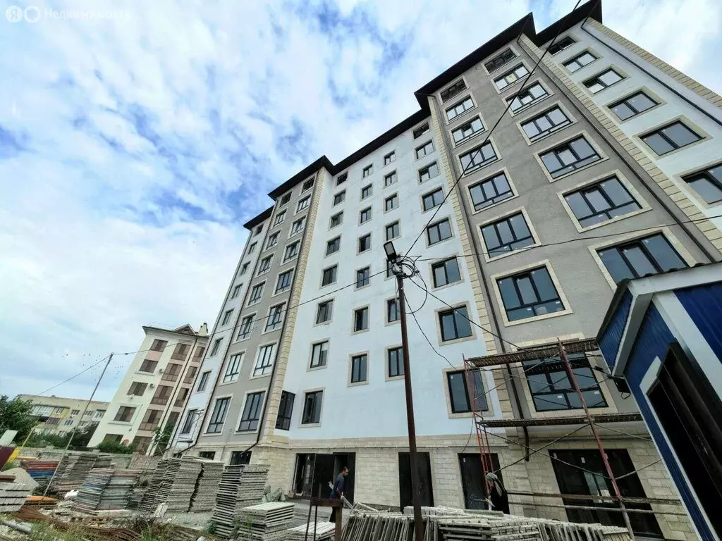 2-комнатная квартира: Нарткала, улица Шекихачева, 8 (67 м) - Фото 1
