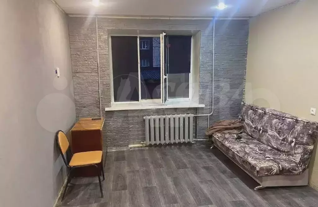 Комната 18 м в 1-к., 2/5 эт. - Фото 0