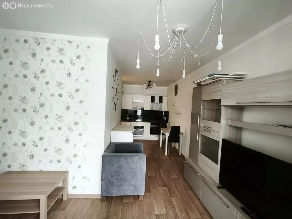 Квартира-студия: Санкт-Петербург, Союзный проспект, 10 (29.8 м) - Фото 1