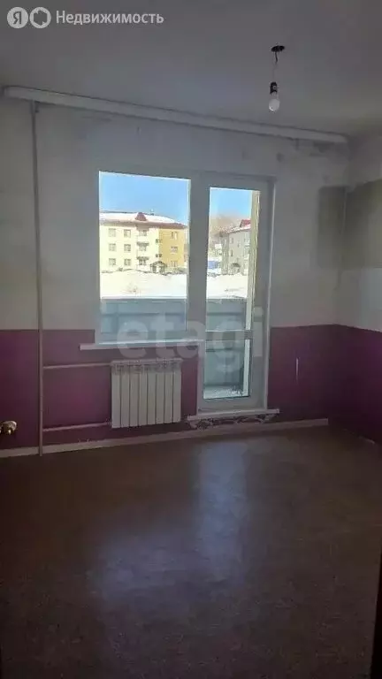 2-комнатная квартира: Александровск-Сахалинский, Комсомольская улица, ... - Фото 2