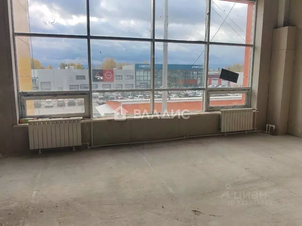Помещение свободного назначения в Коми, Сыктывкар ул. Морозова, 202 ... - Фото 1
