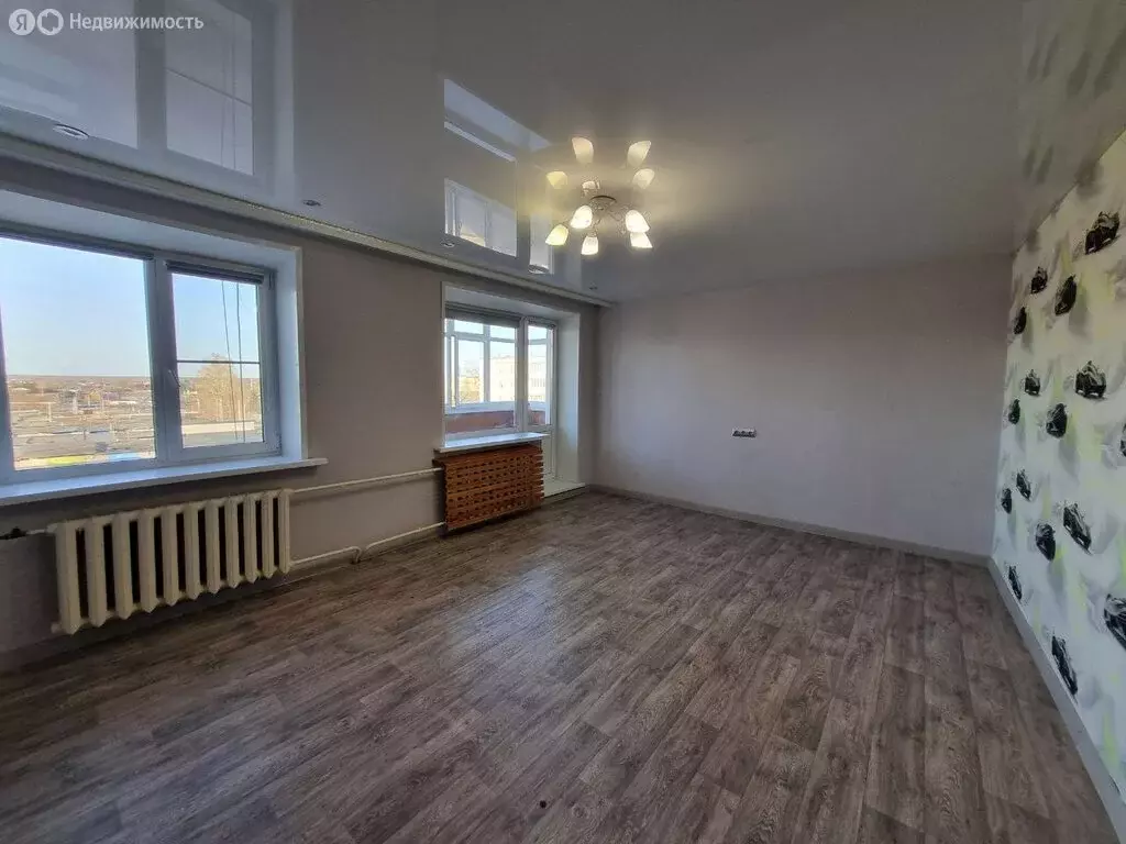 3-комнатная квартира: Бор, улица Чугунова, 14А (75.4 м) - Фото 1