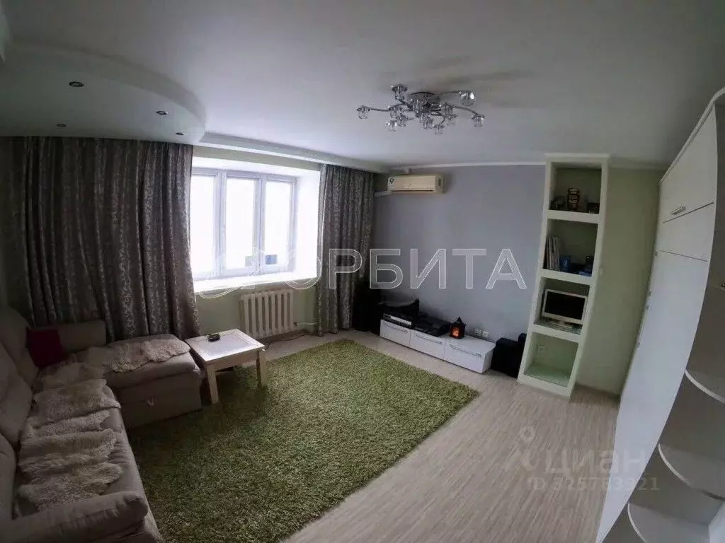 2-к кв. Тюменская область, Тюмень ул. Восстания, 19 (62.3 м) - Фото 1