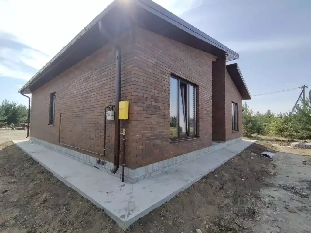 Коттедж в Белгородская область, Старооскольский городской округ, с. ... - Фото 1