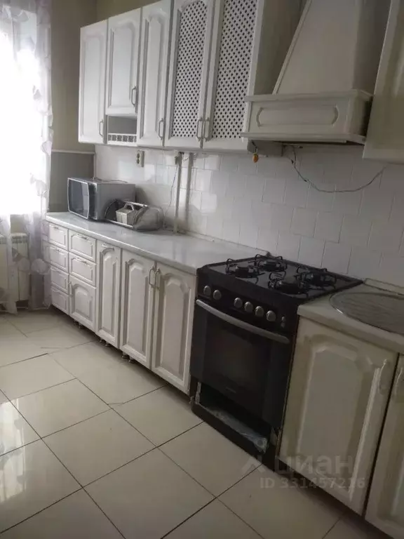 2-к кв. Астраханская область, Астрахань ул. Куликова, 62к1 (64.0 м) - Фото 1