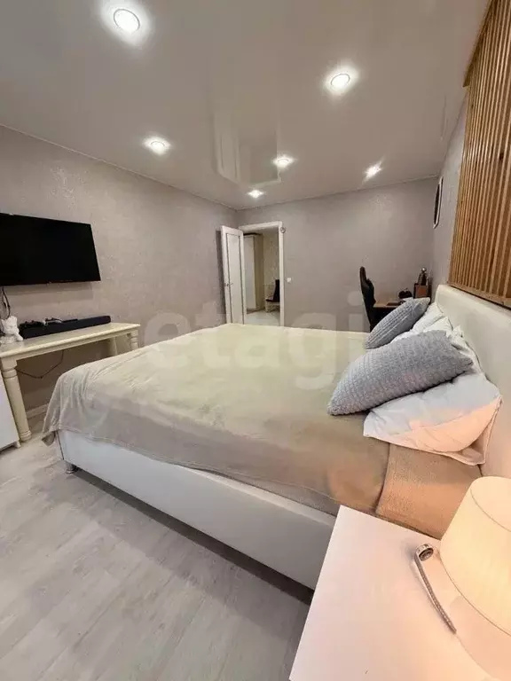 2-к кв. Тюменская область, Тюмень ул. Серова, 23 (52.7 м) - Фото 1