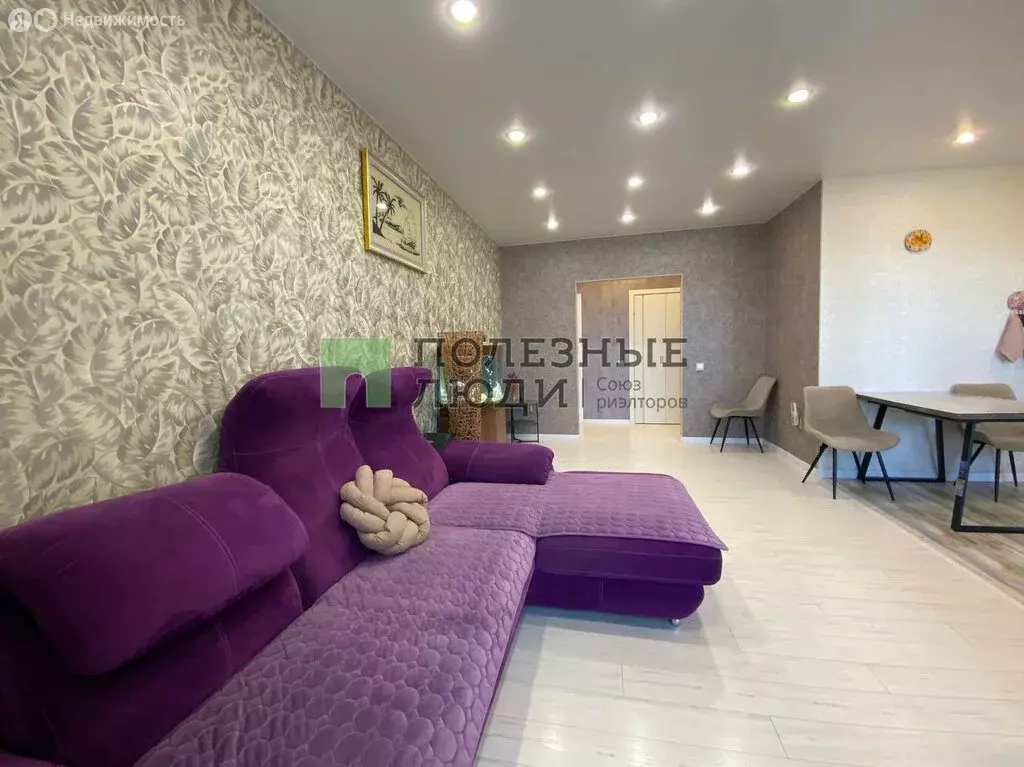 3-комнатная квартира: Ангарск, 18-й микрорайон, 20 (78.1 м) - Фото 2