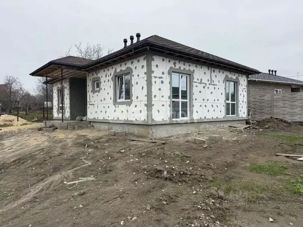 Дом в Волгоградская область, Волгоград ул. Джамбула Джабаева, 2/154 ... - Фото 2