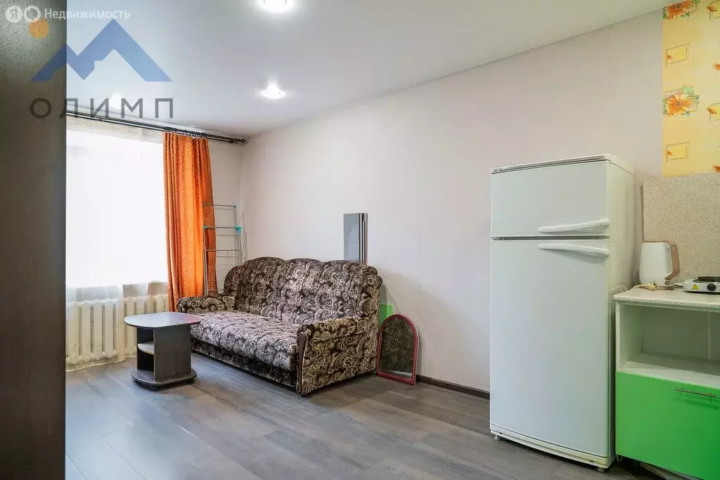 1к в 4-комнатной квартире (16.8 м) - Фото 1