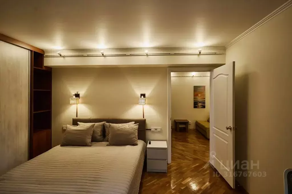 2-к кв. Нижегородская область, Нижний Новгород ул. Семашко, 35 (58.0 ... - Фото 2