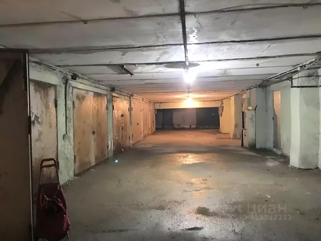 Гараж в Башкортостан, Уфа Комсомольская ул., 100 (25 м) - Фото 0