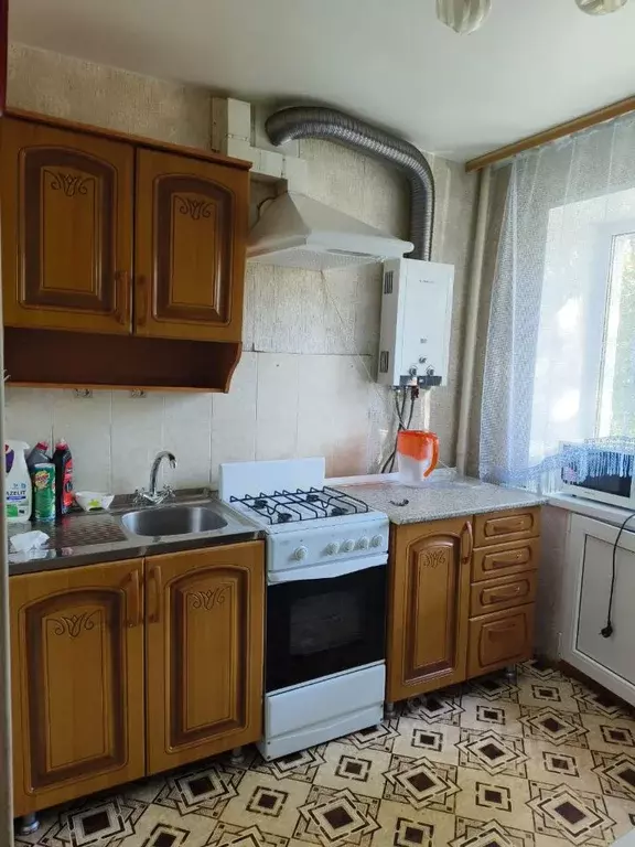 2-к кв. Саратовская область, Саратов ул. Имени А.П. Шехурдина, 58 ... - Фото 0