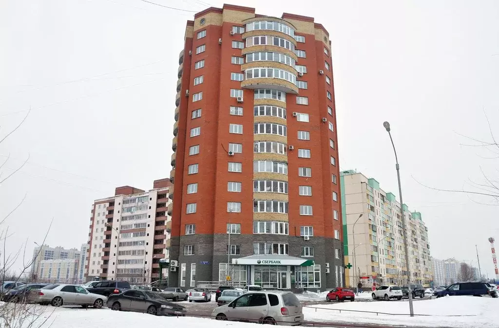 3-к кв. Омская область, Омск ул. Крупской, 10 (109.0 м) - Фото 1