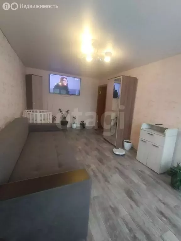 3-комнатная квартира: Челябинск, улица Молодогвардейцев, 70 (62.2 м) - Фото 2