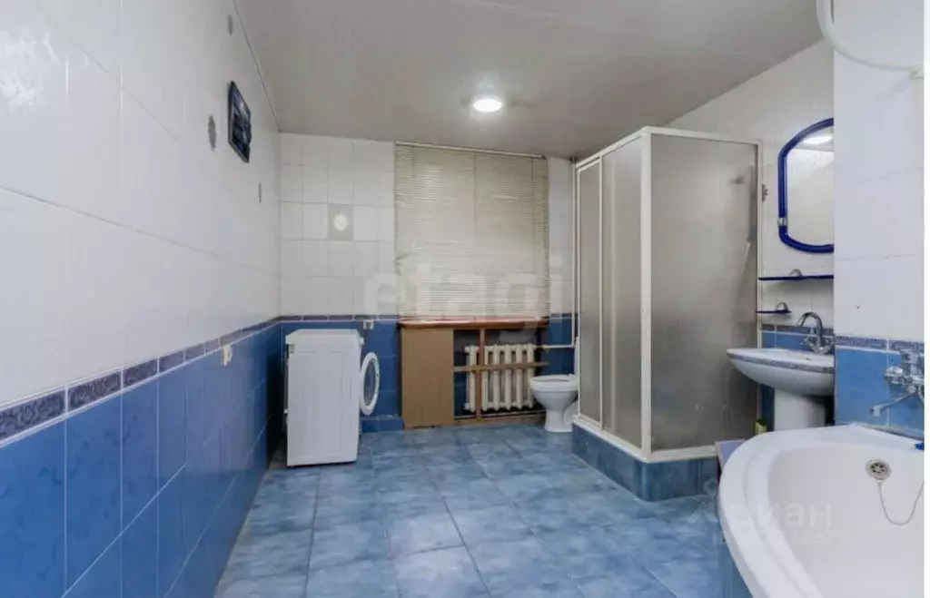 4-к кв. Крым, Симферополь ул. Тургенева (114.0 м) - Фото 0