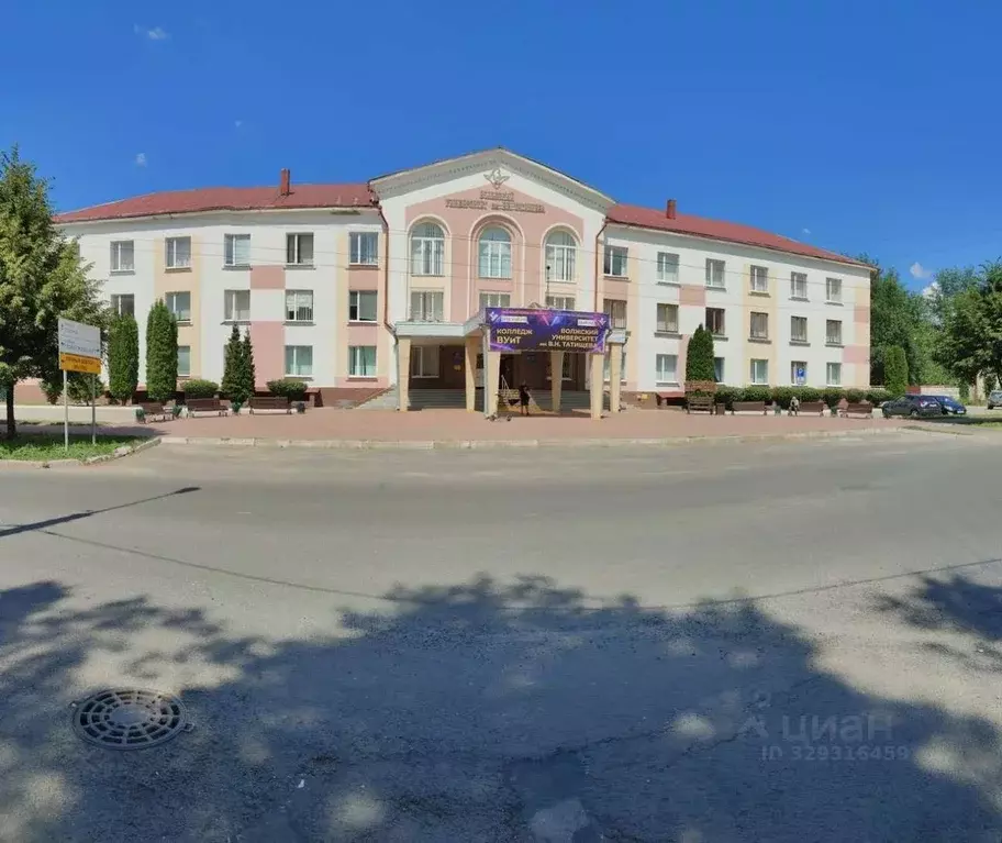 Офис в Самарская область, Тольятти Ленинградская ул., 16 (325 м) - Фото 1