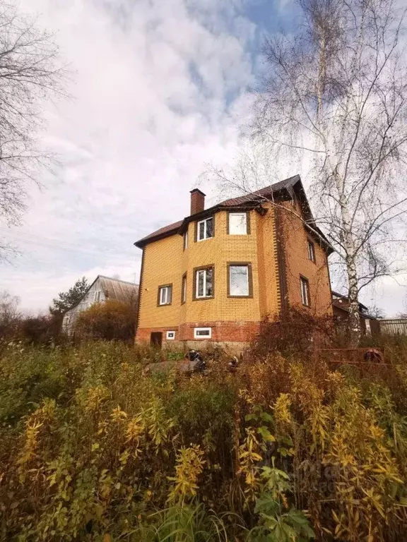 Дом в Тульская область, Веневский муниципальный округ, д. Залесово ул. ... - Фото 1