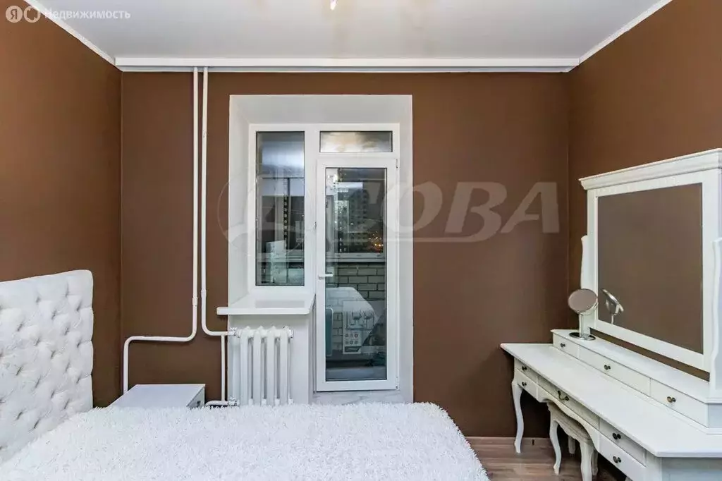 1-комнатная квартира: Тюмень, улица Мельникайте, 142А (44 м) - Фото 1