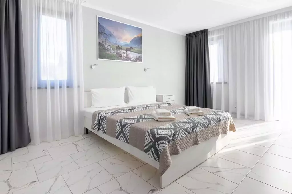 Комната Краснодарский край, Сочи Красная Поляна пгт, ул. ... - Фото 1