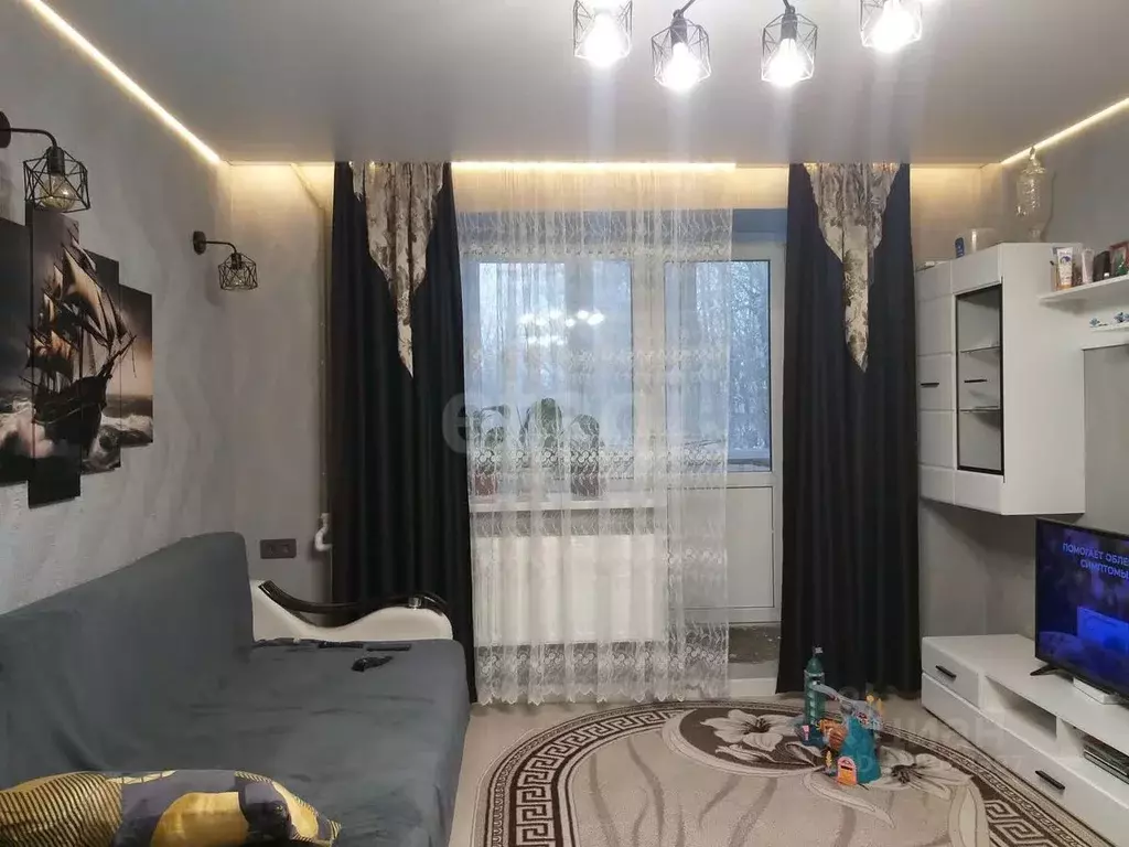 3-к кв. Смоленская область, Вязьма ул. Ленина, 25А (67.9 м) - Фото 1
