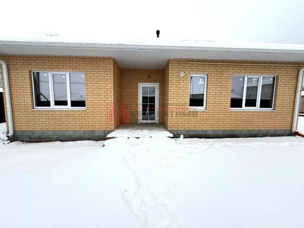 Дом в Белгородская область, Старый Оскол ул. Павловская, 114А (90 м) - Фото 1